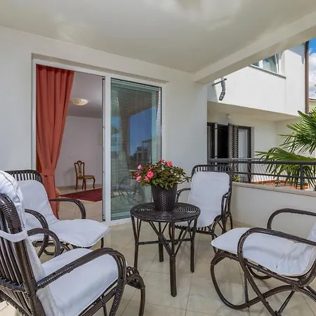 Suzana Holiday home *