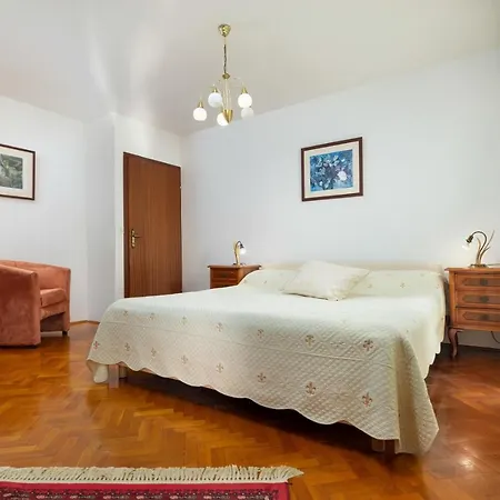 Holiday home Suzana Rovinj